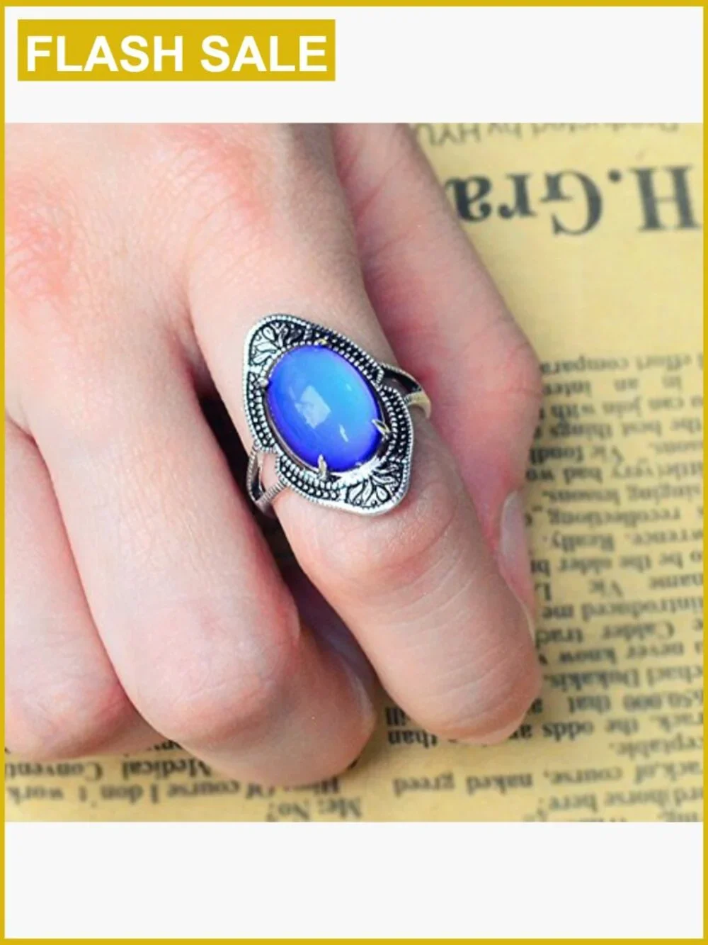 Vintage Adjustable Mood Ring Brass Oval Stone Gift Box